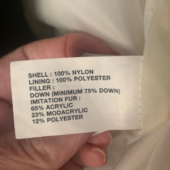 Gap cropped puffer vest - Picture 7 of 7